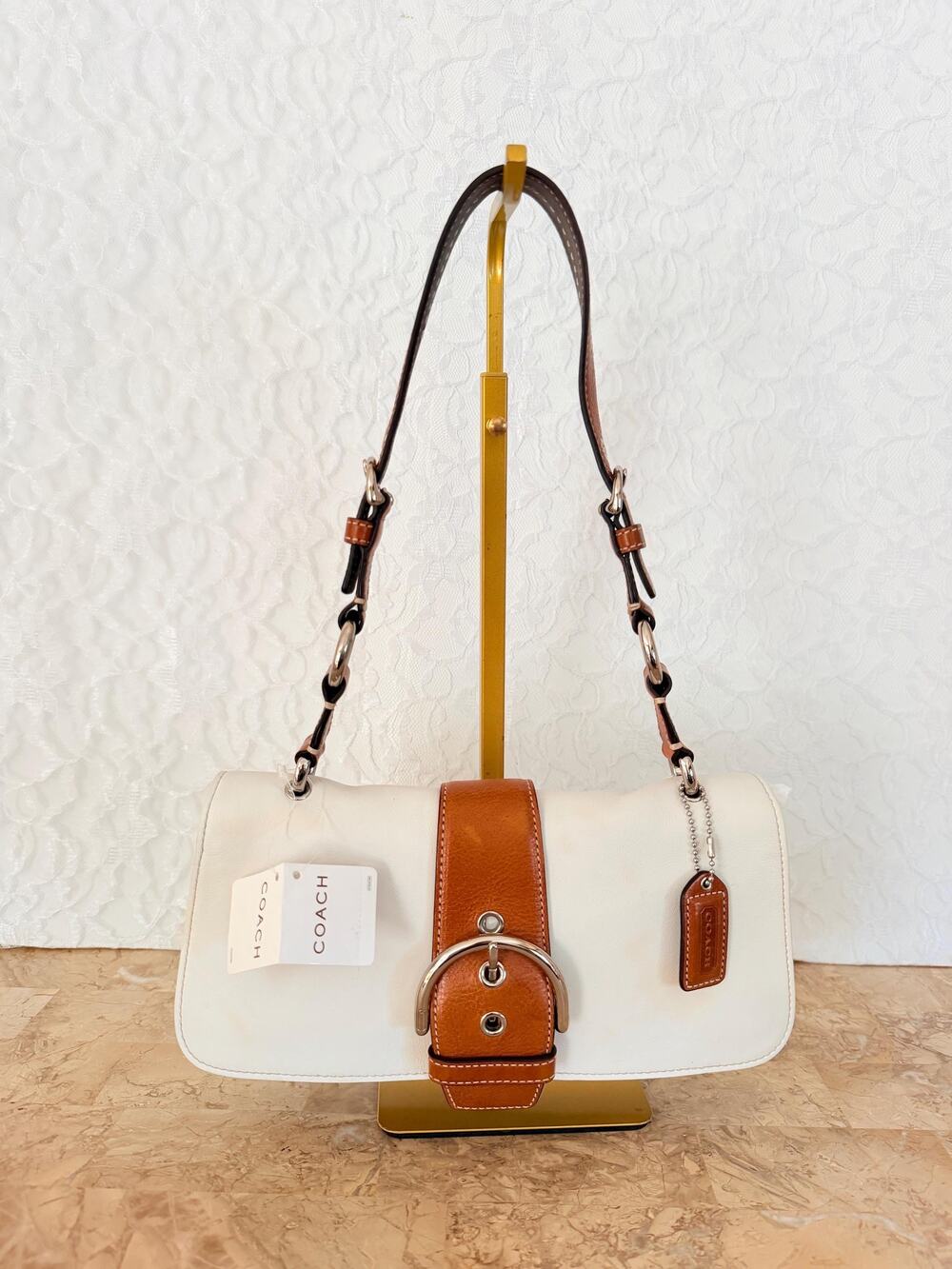 vintage NWT Coach White Soho flap leather w/Buckle Y2K Shoulder 9739